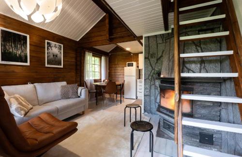 Ranua Ski Chalet | Lapland aurora riverside