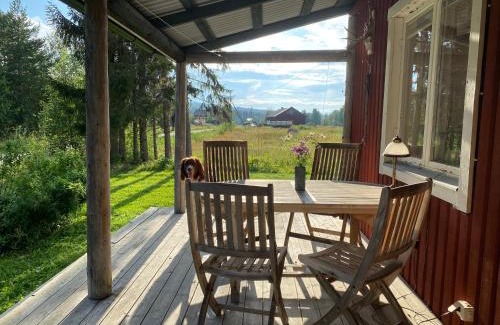 Vilhelmina Municipality House | Lapplands lilla Gästhuset med båtuthyrning - Lapplands kleines Gästehaus mit Bootsverleih