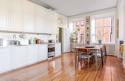 Gamla Stan Apartment | Large 2BR in Central Gamla Stan