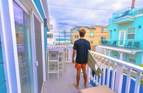 Mission Beach House | Large 2BR Mission Beach Vacation Gem. Great location, AC, Beach Gear, Parking