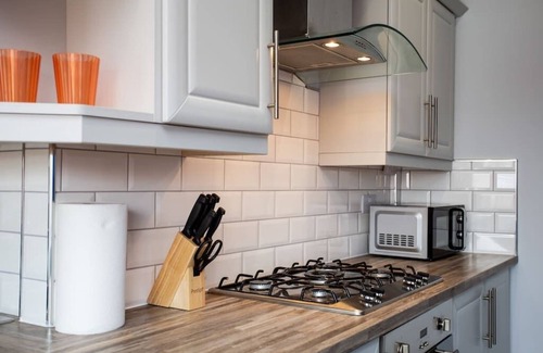 Seaburn Apartment | Large 3 Bed Apartment-Sea Road