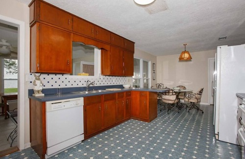 Lillian House | Large 3 bedroom on Perdido Bay and pet friendly