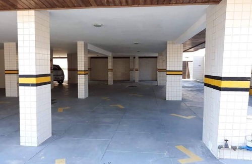 Vila Nova Apartment | LARGE APARTMENT 150 METERS FROM THE KIOSKS OF PRAIA DO FORTE IN CABO FRIO