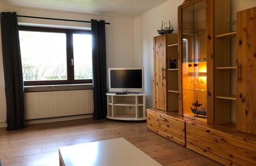 Dorpstedt Apartment | Large apartment 2 - Falkenhagen: vacation apartments and canoe rental