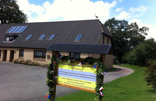 Dorpstedt Apartment | Large apartment 2 - Falkenhagen: vacation apartments and canoe rental