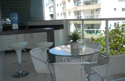 Enseada Azul Apartment | Large apartment facing beach Bacutia with 3 suites and gourmet balcony