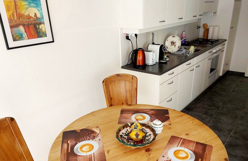 Mattenhof-Weissenbuhl Apartment | Large Apartment in Bern city centre