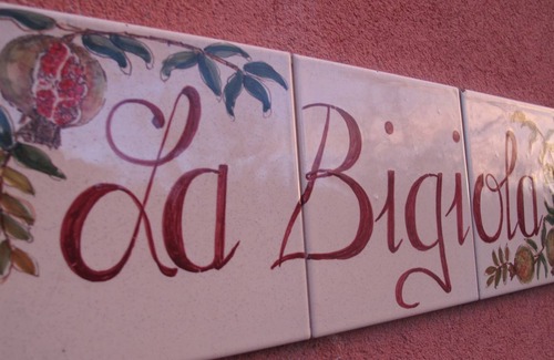 Rimini Apartment | Large apartment in villa for 8/10 people on the green hill of Rimini