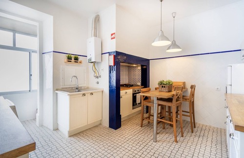 Principe Real Apartment | Large Bairro Alto 2 up to 22guests by Central Hill