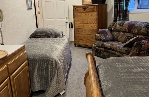 Healy Bed & Breakfast | Large beautiful bedroom, maximum 3