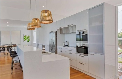 Port Elliot House | Large, beautiful home with amazing views and a short walk to beaches and town.