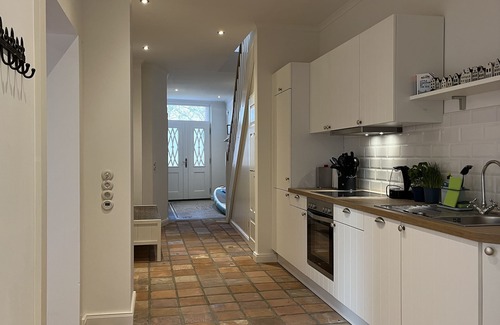 Friedrichstadt House | Large canal house - Simmerdeis on the canal