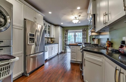 Grandview-Woodland House | Large character home steps from Little Italy/Commercial Drive