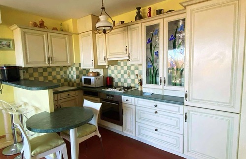 Carnon-Plage Apartment | Large, comfortable T2 apartment