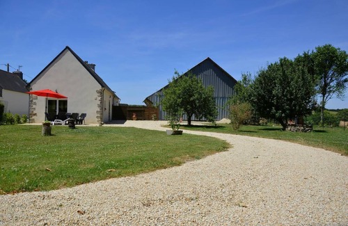 Plogonnec House | Large cottage 10 people near downtown Quimper