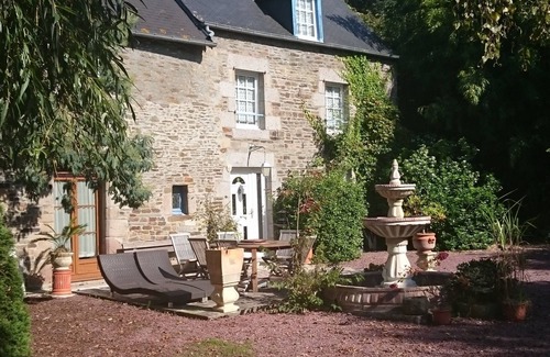 Bacilly Cottage | Large cottage 5 pers., 100m2, 17th century, Bay edge Mont Saint Michel