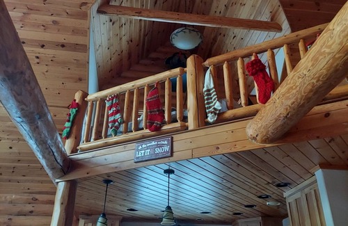 Clam Falls Cabin | Large cozy log cabin in Wisconsin, Close to miles of ATV/UTV trails