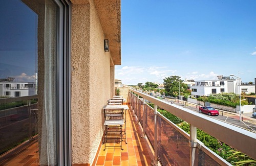 Carnon-Plage Apartment | Large duplex with sea and pond view, 1 min from the beach