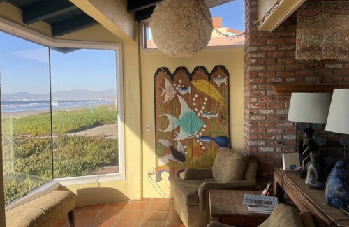 Lengueta Arenosa Villa | Large entertainment area inside and out. Event property