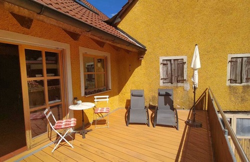 Hirschbach Apartment | Large, family-friendly vacation apartment in the beautiful village center