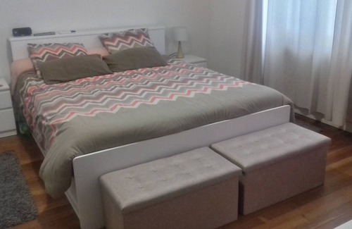 Labruguiere House | Large family house with swimming pool 8 beds + baby beds possible