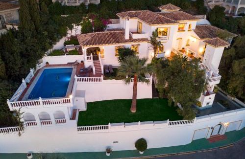 Mijas Villa | Large Family Villa 500m From Beach with Stunning Views