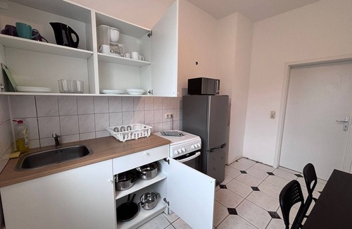 Zeitz Apartment | Large flat with separate rooms for 8 guests STPh