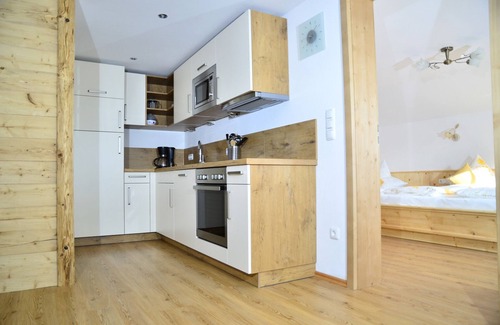 Oberau Apartment | Large four bedroom apartment gem. DTV, quiet location with great mountain views