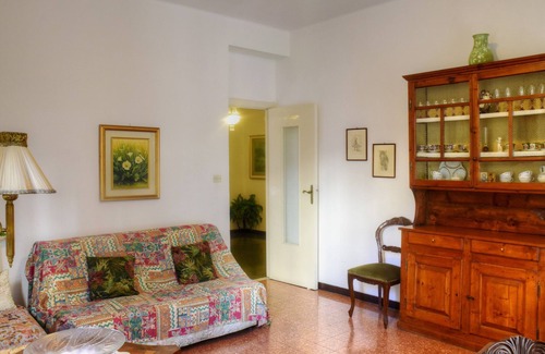 Alassio Apartment | Large four-room apartment in central position, air conditioning 4 + 2 beds