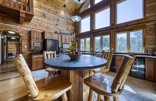 Dashwood House | Large Grand Bend Getaway. Swim, Golf, Relax