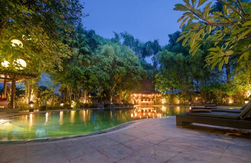 Berawa Villa | Large Groups,9 BDR,Close To Beach,Great Inclusions