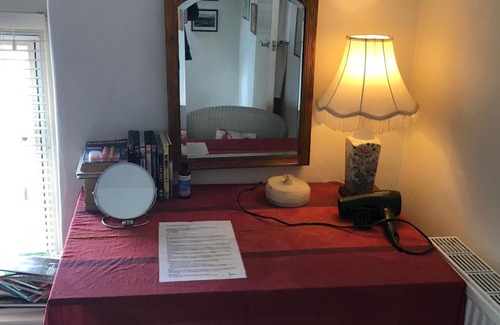 Abergavenny Bed & Breakfast | Large guest room in stylish Georgian town house