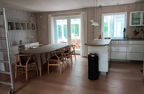 Tikob House | Large holiday home close to nature