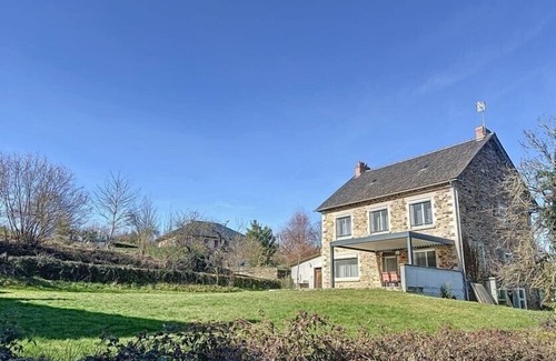 Druelle Balsac House | Large house with 5 bedrooms in the countryside