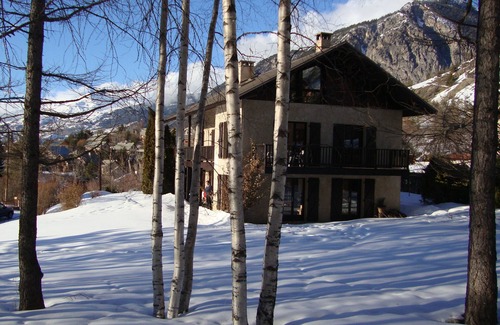 Briancon House | Large house with garden, exceptional view of the mountains and resort