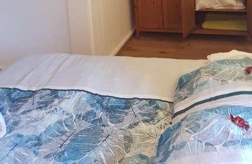 Saint-Legier-La Chiesaz Apartment | Large Kitchen, 2 Bedroom,Balcony,Storage,3 mins to Train,Shops,Bakery,Restaurant