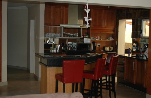 Gonubie House | LArge luxury 4 bedroom holiday home