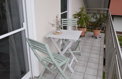 Freyung Apartment | Large, modern apartment (86sqm) with 2 balconies