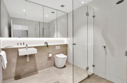 St. Leonards Apartment | Large One Bedroom with Study-ALB09203