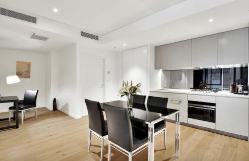 St. Leonards Apartment | Large One Bedroom with Study-ALB09203