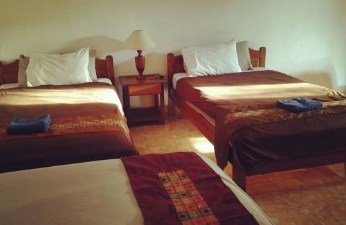 Tukad Mungga Bed & Breakfast | Large room perfect for families