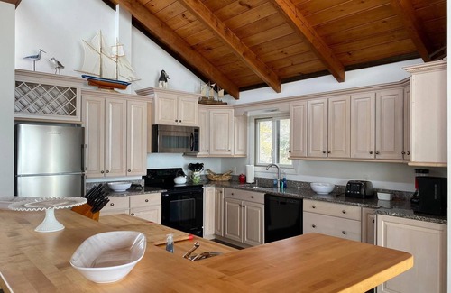 Corea House | Large, secluded home with beautiful private stone beach to explore!