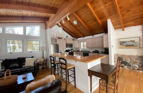 Corea House | Large, secluded home with beautiful private stone beach to explore!