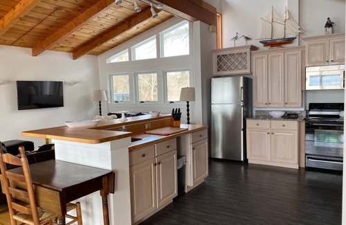 Corea House | Large, secluded home with beautiful private stone beach to explore!
