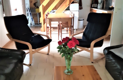 Formigueres Ski Chalet | Large self-catered chalet, mature garden, all mod cons, south oriented veranda