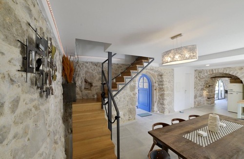 Gostinjac House | Large stone house Casa di Pietra with pool for up to 8 people
