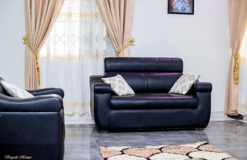 Kumasi Apartment | Large Stylish 2 Bedroom Flat