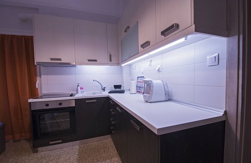 Thessaloniki City Centre Apartment | Large, Sunny, Modern apartment fully renovated, next to Agia Sofia