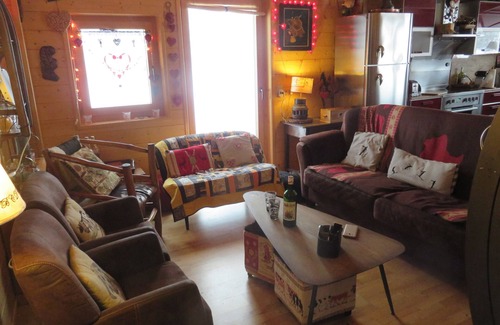Ormont-Dessus Ski Chalet | Large, sunny, peaceful chalet in the heart of nature in Les Diablerets, Switzerland.
