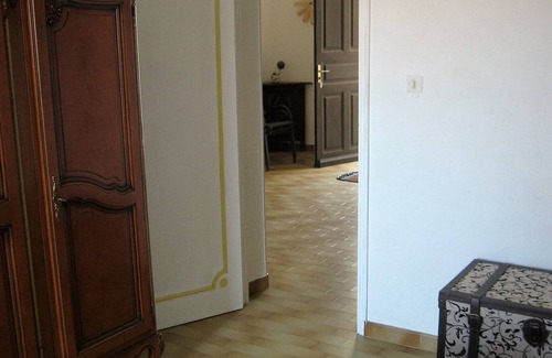 L'Ile-Rousse Villa | Large three-room apartment with calm, fresh sea view